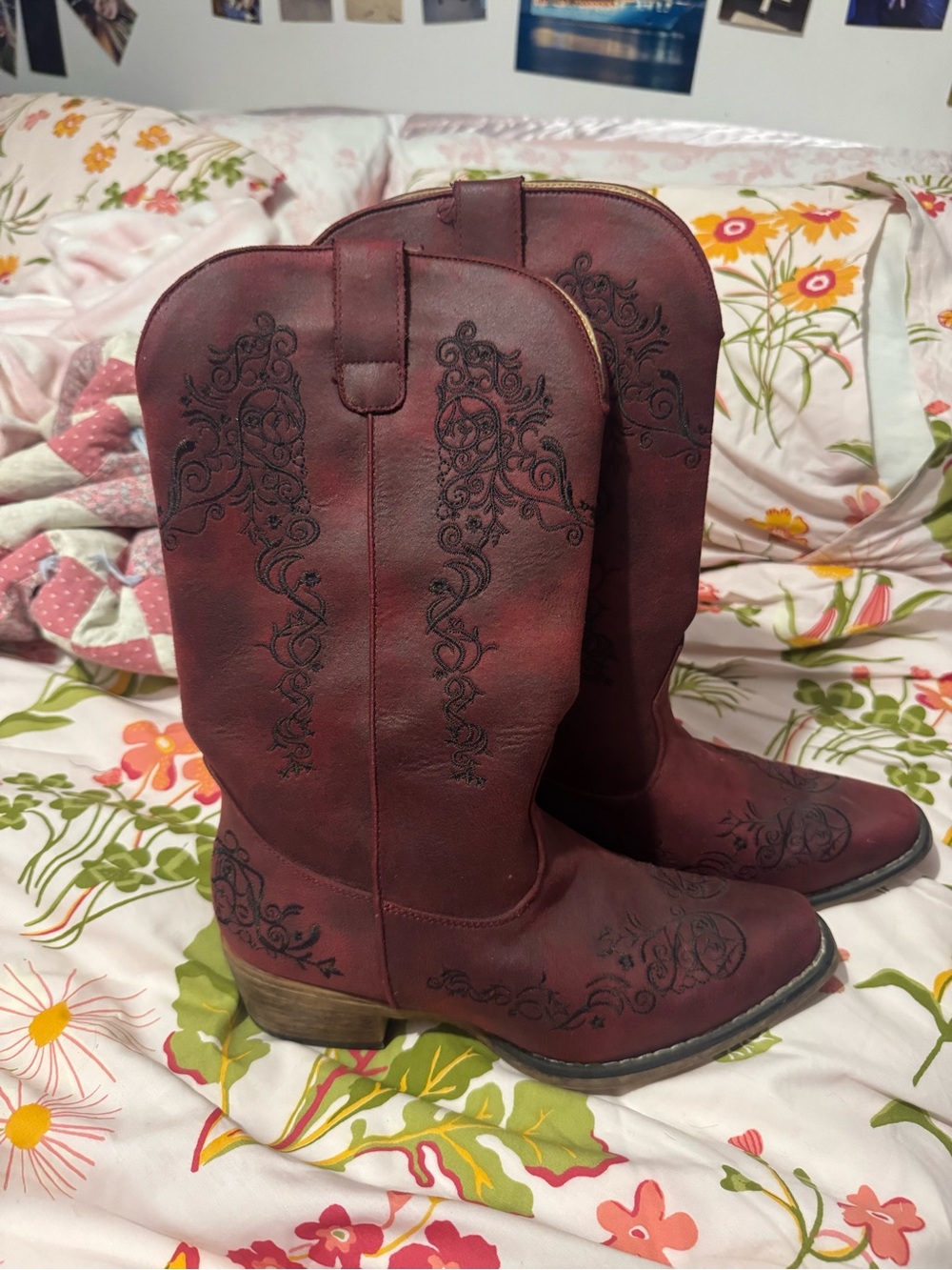 Roper Women's Tan Cowboy Boots with Olive Interior